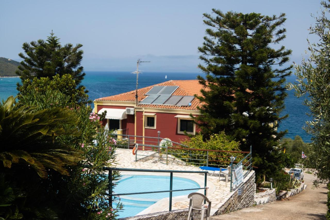 Apraos Bay Hotel Exteriör bild