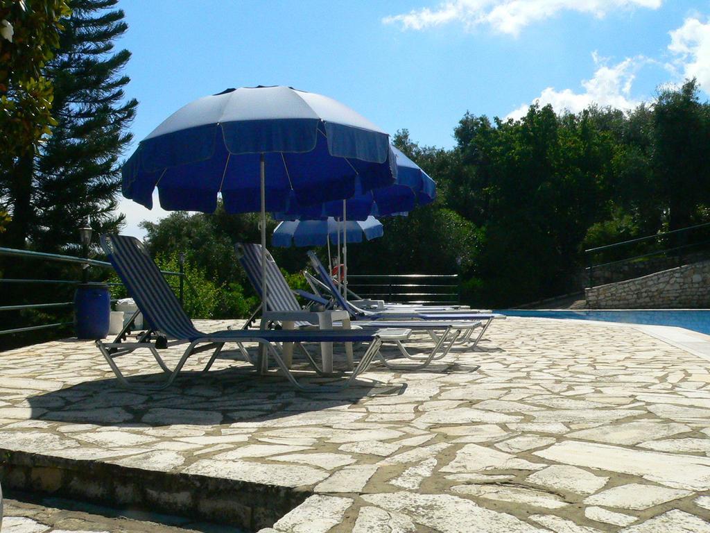 Apraos Bay Hotel Exteriör bild